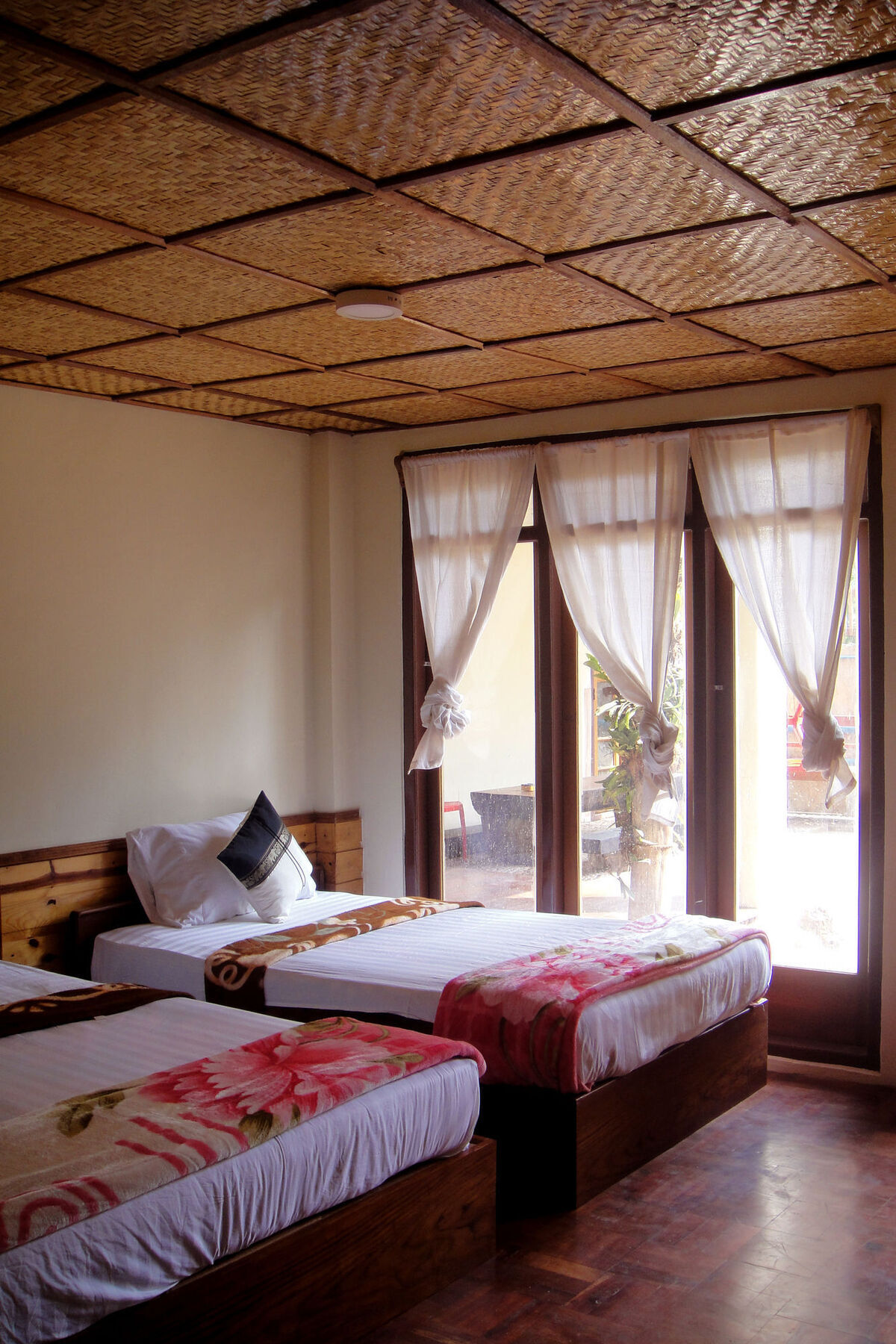 Three Seasons Inn & Spa Nyaung Shwe Extérieur photo